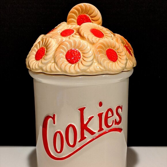 Munch-Time Berry Swirl Ceramic Cookie Jar - Picture 1 of 9